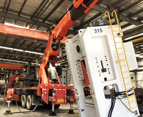 观山湖提升工作效率，选择优质折臂吊租赁服务