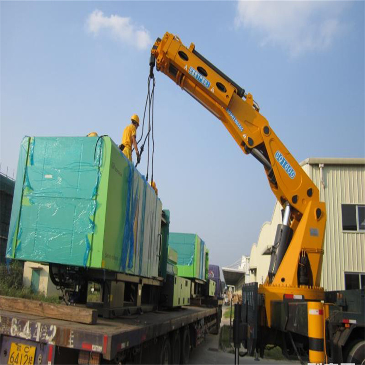 观山湖100吨折臂吊出租大概多少钱