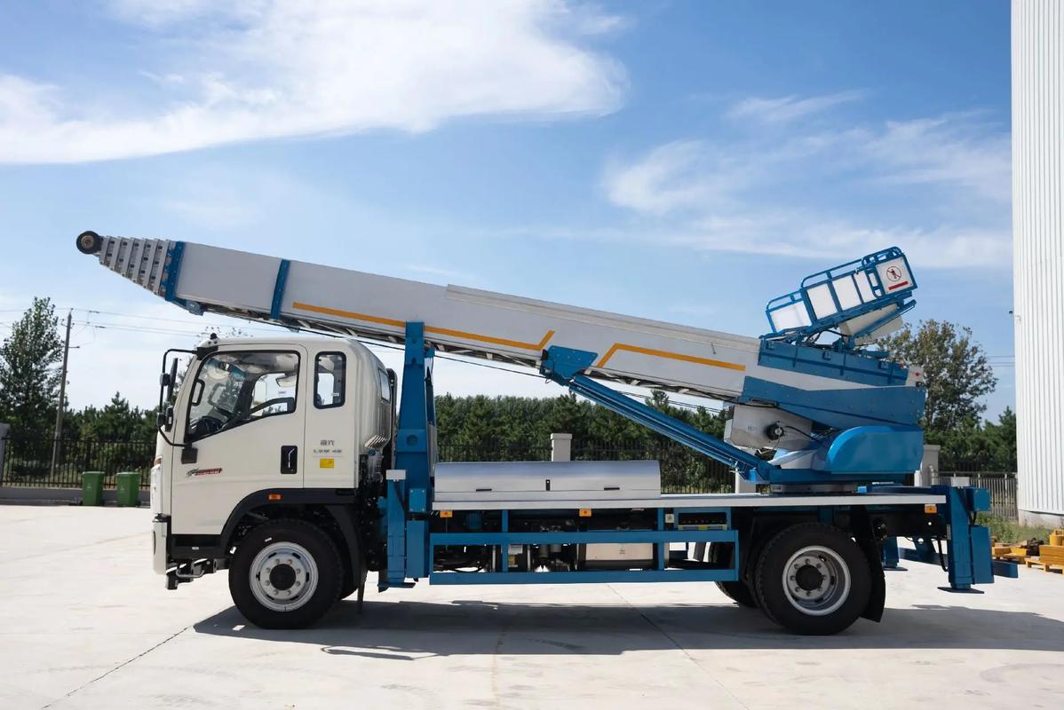 观山湖云梯上料车租赁费用