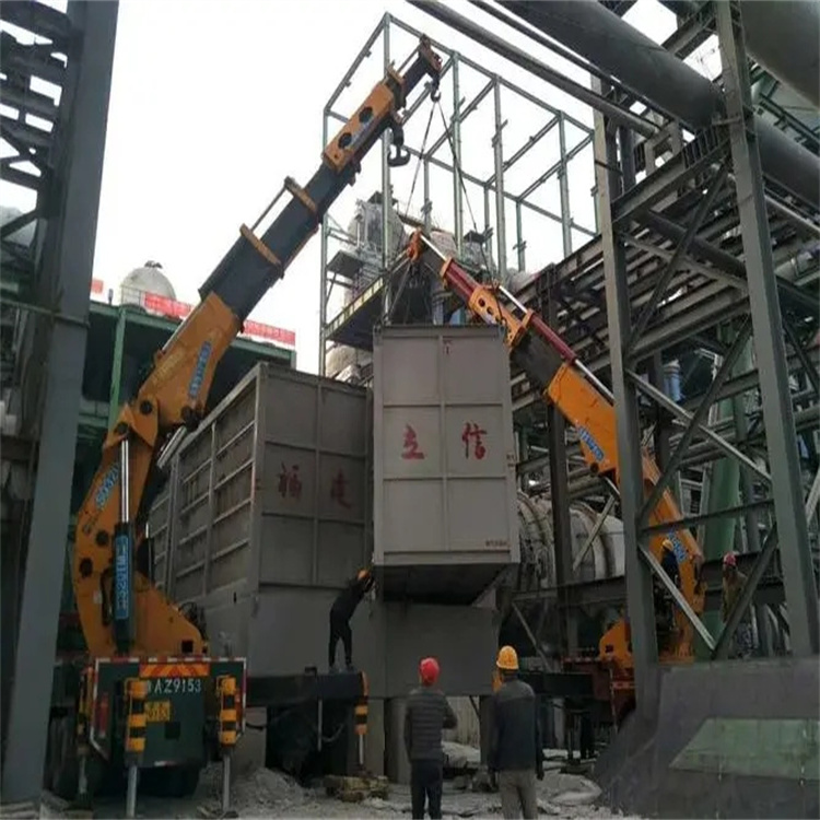 观山湖折臂吊车租赁电话