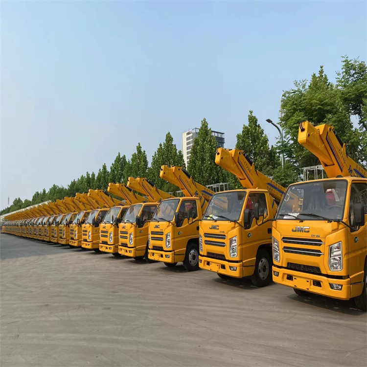 观山湖路灯车高空作业车出租|市政维修|广告安装