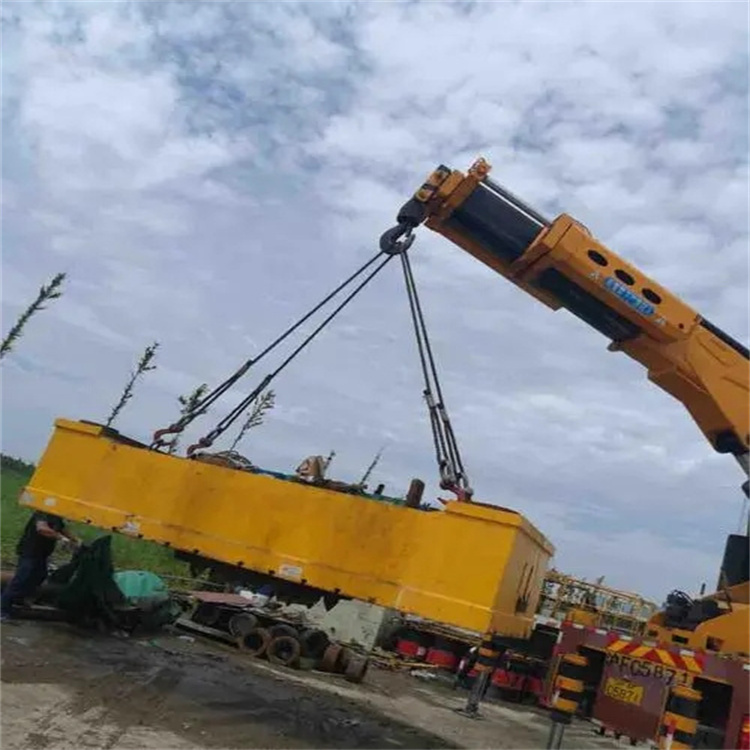 观山湖随车吊吊集装箱怎么吊